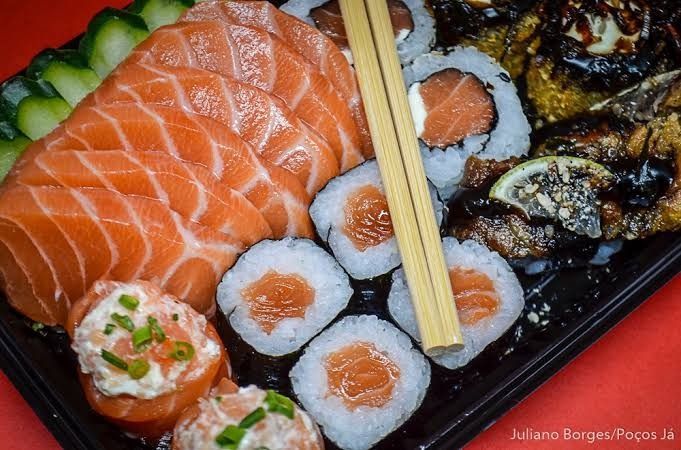 Comida japonesa ajuda a reduzir os efeitos da variante omicron.
