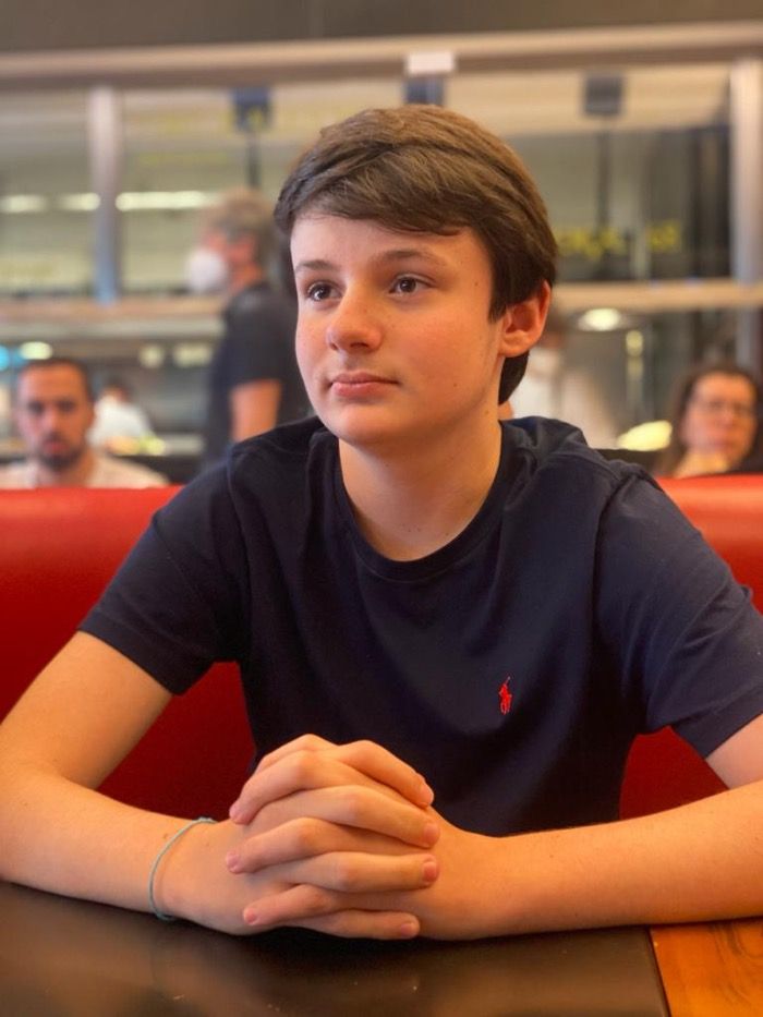 Menino de apenas 13 anos vira hacker e tem acesso a fotos de contatos
