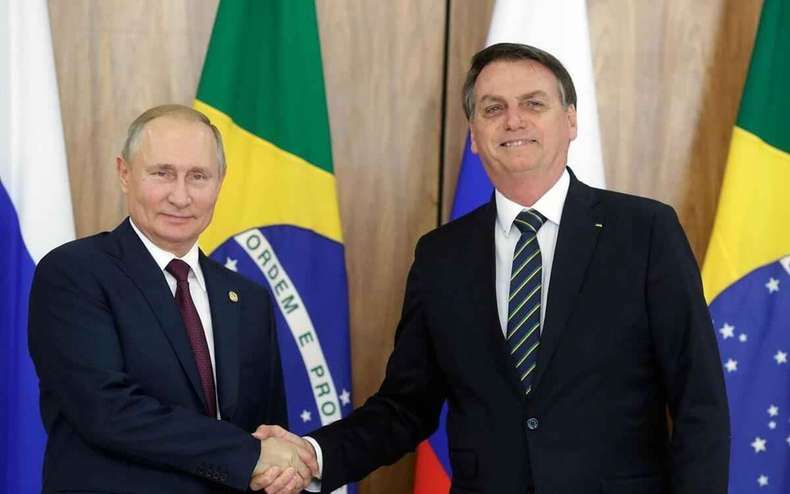 Bolsonaro se aliou com Putin nesta Quarta feira e enviará suprimentos se uma guerra começar